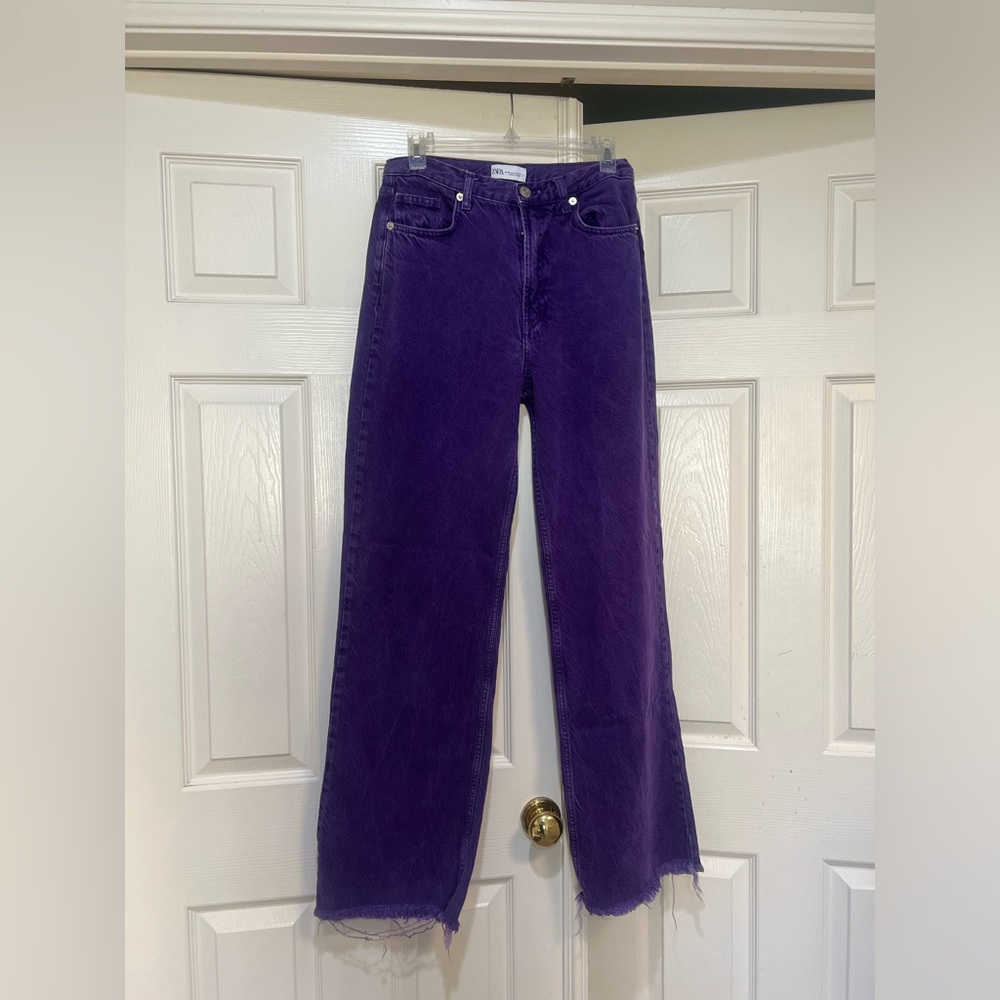 Zara Women size 6 Purple High Rise Straight Leg Jeans Raw Hem and Pockets - Picture 1 of 11